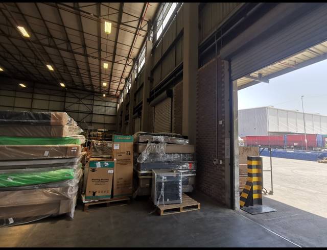 6,157M² WAREHOUSE TO LET IN HUGHES